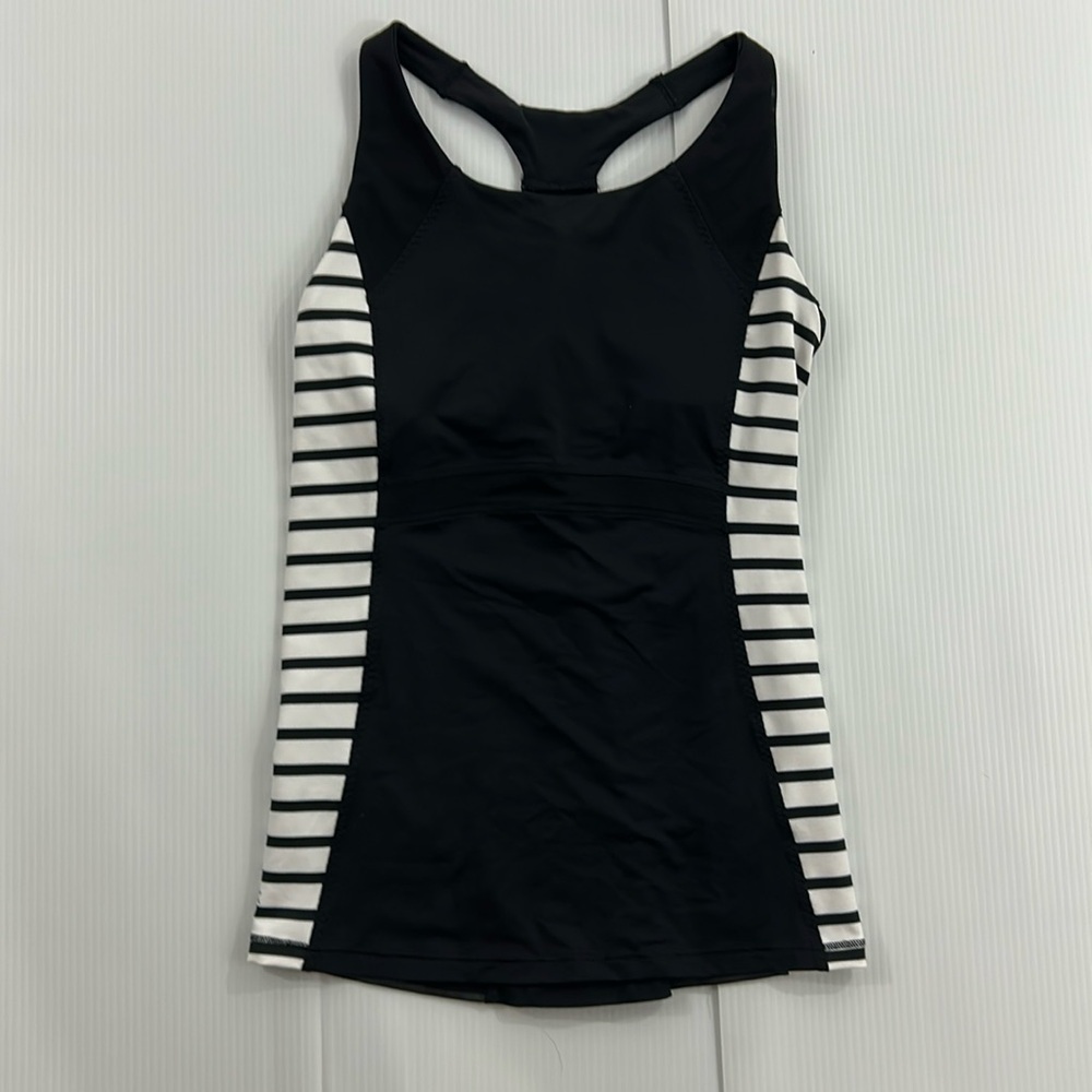 K96. Athleta Black and White Striped Tank Top (S)